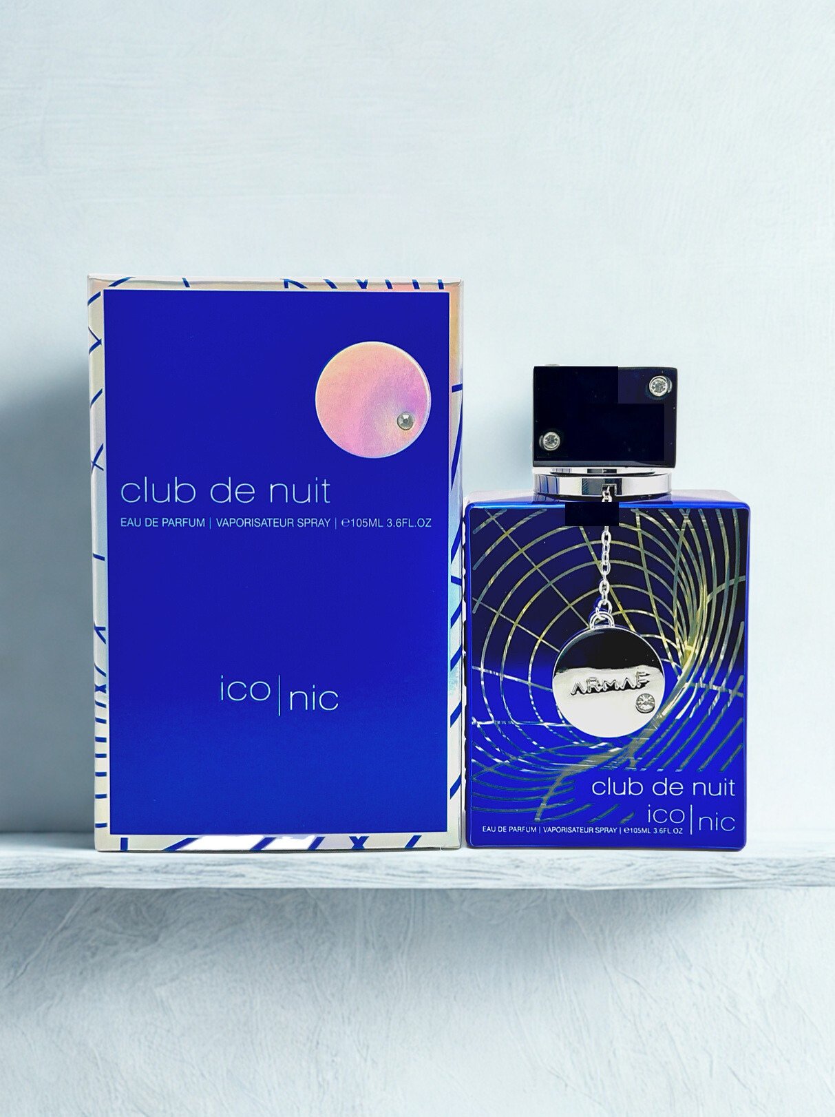 Club de Nuit Iconic Blue